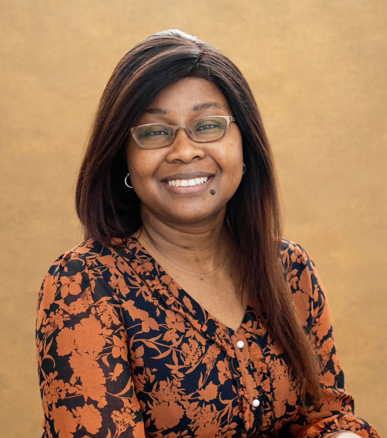 Picture of Lollita Masuku, trainee psychotherapist for this site.